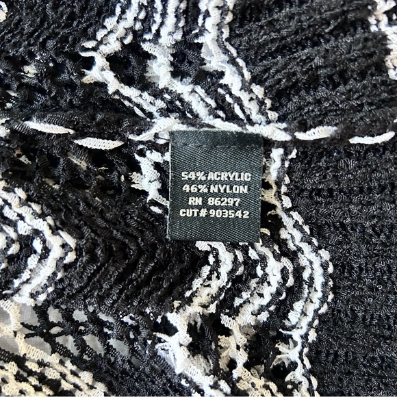 BCBGMaxAzria Black and White Open Front Cardigan SZ XL - Picture 6 of 6